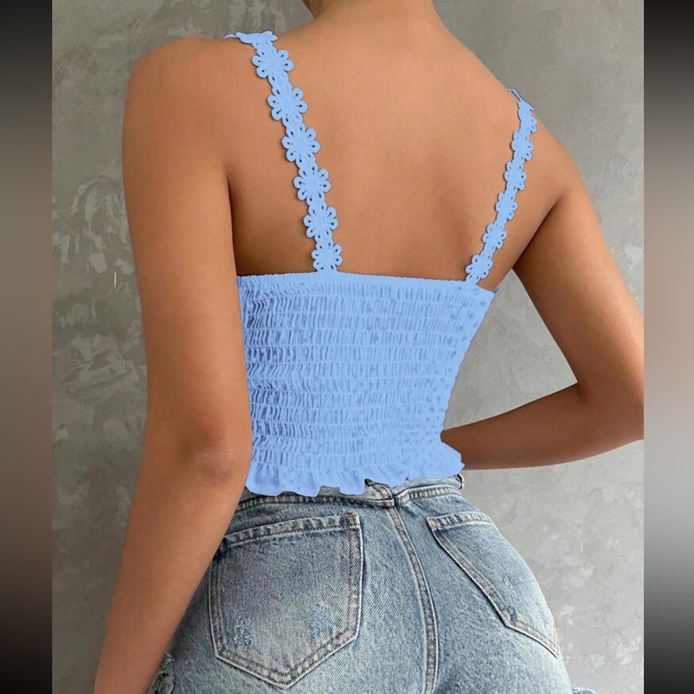 Boho floral embroidered lace cami crop top - Picture 10 of 15